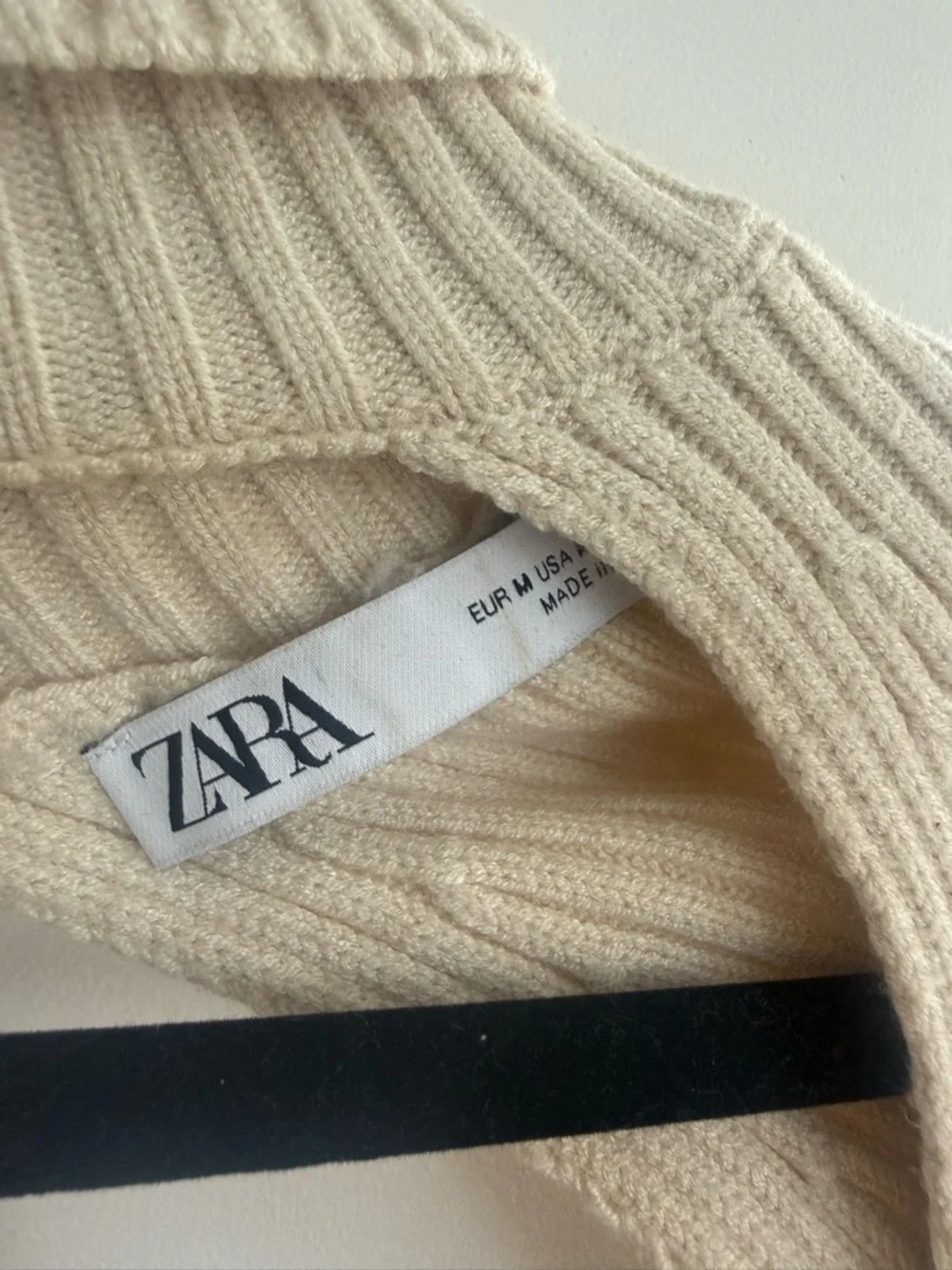 Zara Beige Ribbed Bolero Turtleneck Shrug - Picture 2 of 3